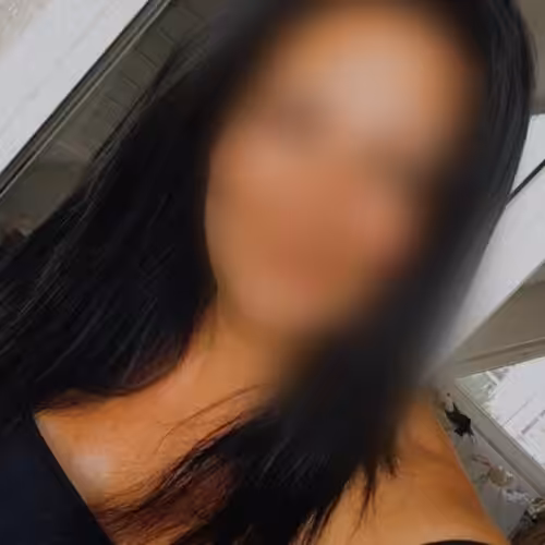 mandy naked cleaner essex 3