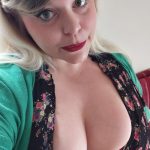 plus size nude cleaner london friendly professional