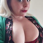 wet willow naked cleaner plus size bubbly personality